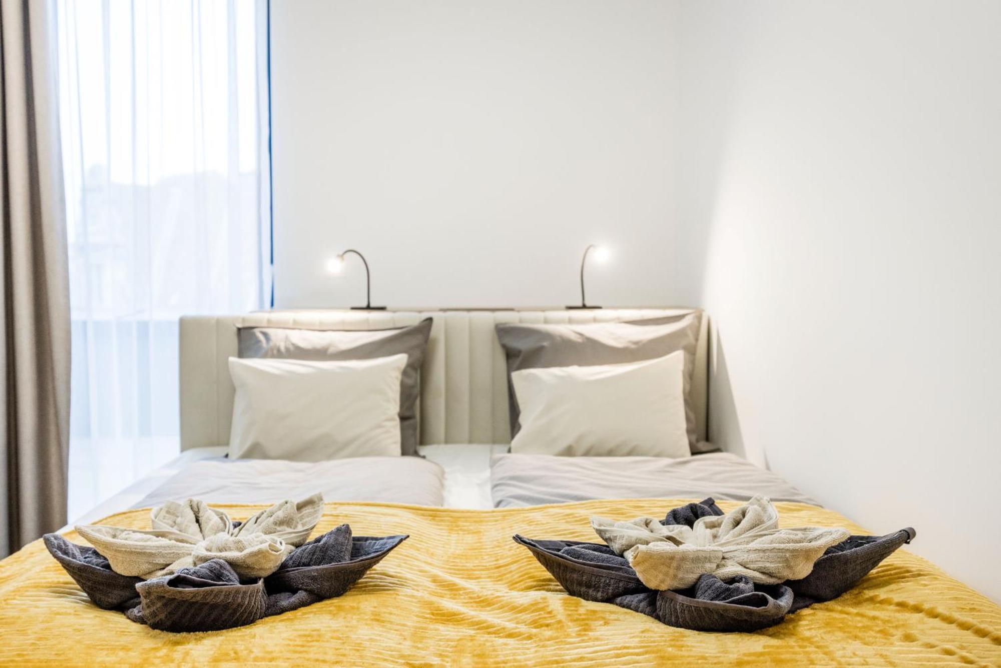 Skyline Living - Penthouse With Terrace And Parking *