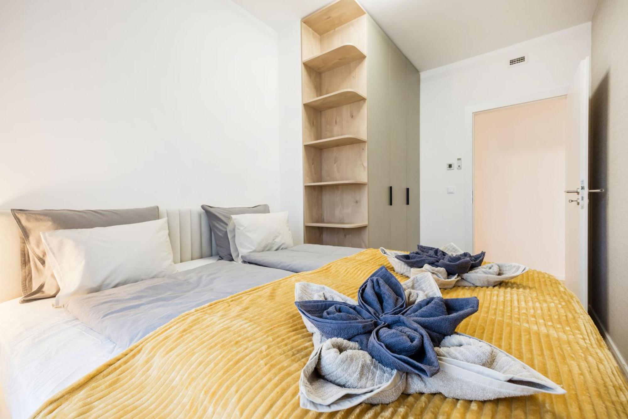 Skyline Living - Penthouse With Terrace And Parking *